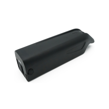 Dreiviertelansicht des AEG DownTube 36V 12.8Ah Ersatzakkus.
