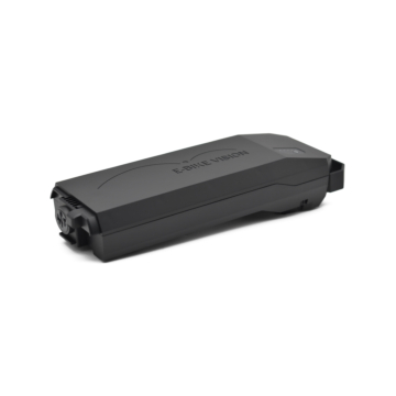 Deutliches Foto des Bosch Powerpack 360 Performance/Active Gepäckträger E-Bike Vision Fahrradakkus. Das Foto ist aus einer Dreiviertelansicht aufgenommen.