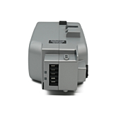 Vorderansicht des liegenden Panasonic Deluxe 36V 17Ah Compatible, bei der der Fahrradanschluss gut sichtbar ist.