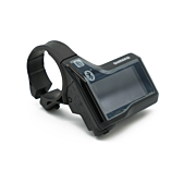Dreiviertelansicht des Shimano Steps SC-E8000, bei der das Display gut sichtbar ist.
