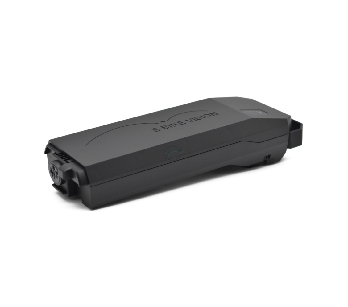Deutliches Foto des Bosch Powerpack 360 Performance/Active Gepäckträger E-Bike Vision Fahrradakkus. Das Foto ist aus einer Dreiviertelansicht aufgenommen.