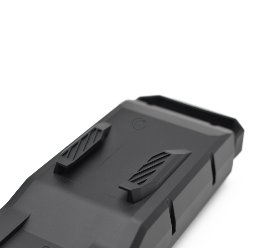 Nahaufnahme der Befestigung an der Unterseite des Bosch Powerpack 540 Performance/Active Gepäckträger E-Bike Vision Fahrradakkus.