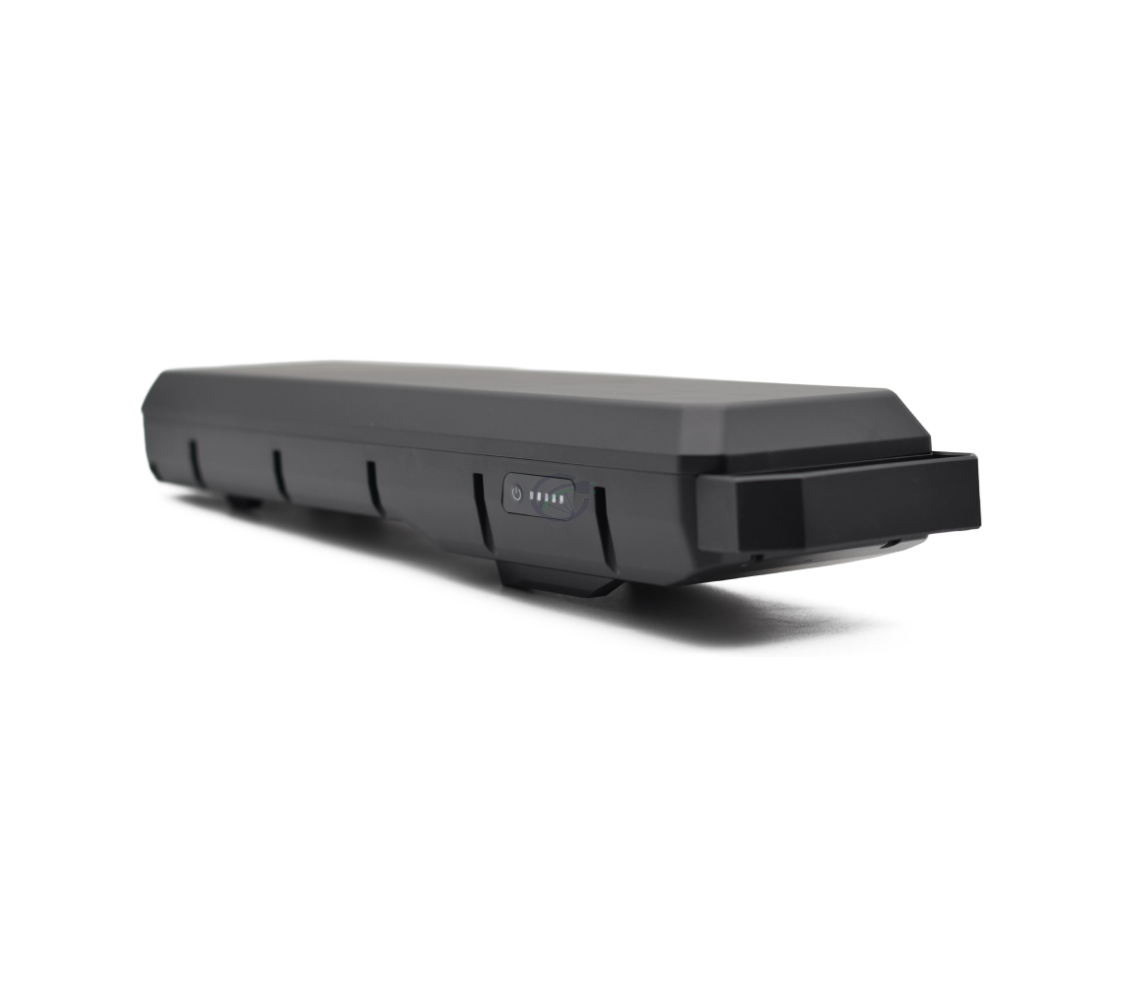 Dreiviertelansicht aus einem niedrigeren Winkel des Bosch Powerpack 540 Performance/Active Gepäckträger E-Bike Vision Fahrradakkus.