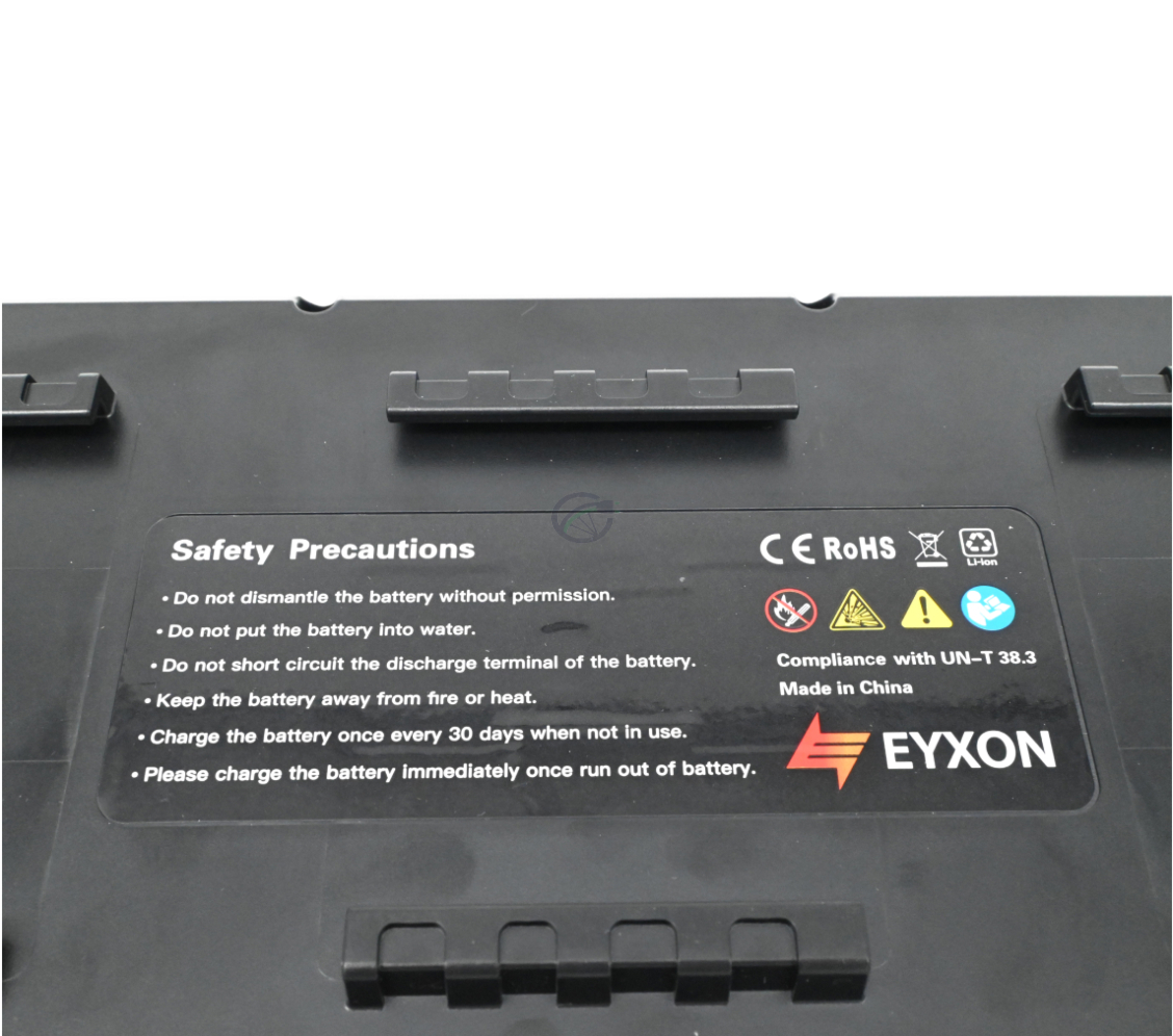 Detailfoto des Etiketts unter dem EYXON Sparta/Batavus B400 36V 12.8Ah Compatible Fahrradakkus.
