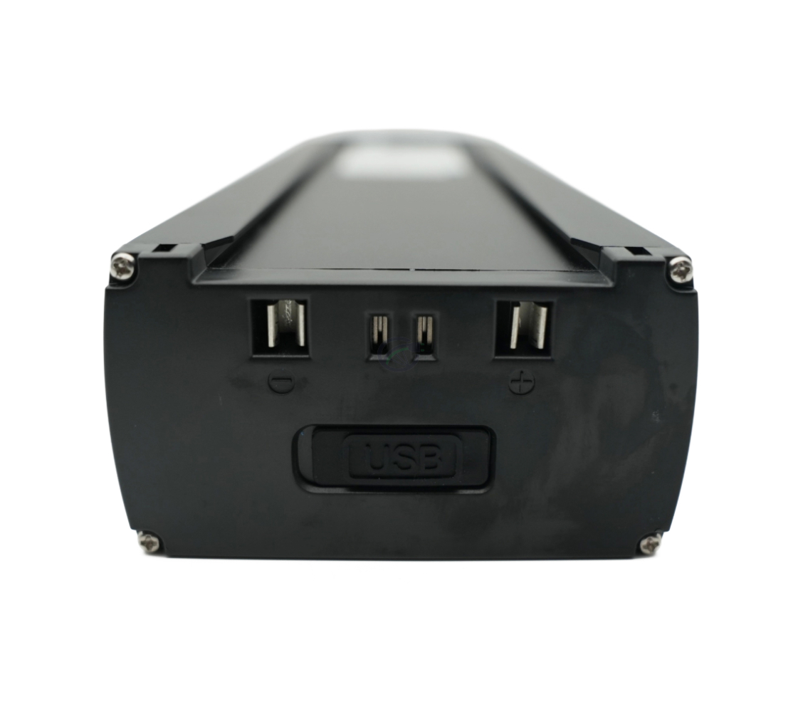 Nahaufnahme des Fahrradanschlusses des Fahrradakkus Promovec Carrier 6.2XL 36V 15.6Ah.